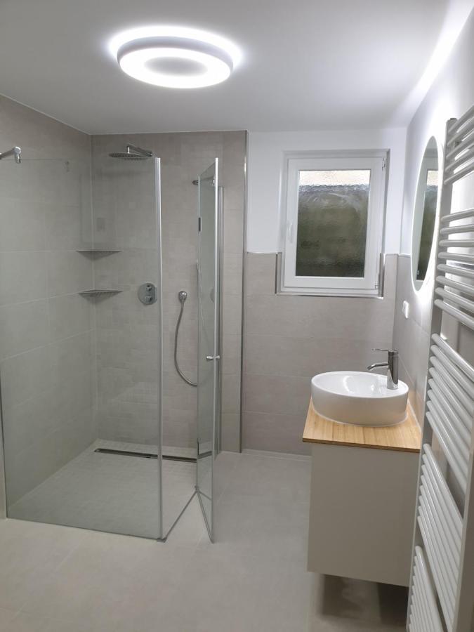 Schoene Wohnung Ueber Wissen Εξωτερικό φωτογραφία
